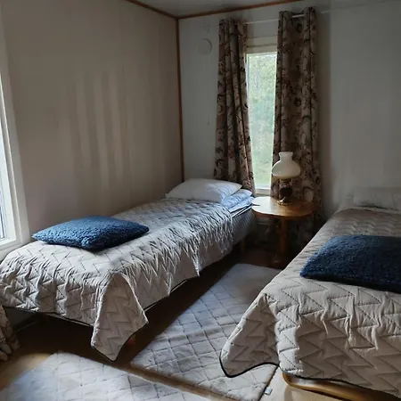 Lomamökit Repovesi Hillosensalmi