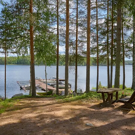 Шале Repovesi Hillosensalmi